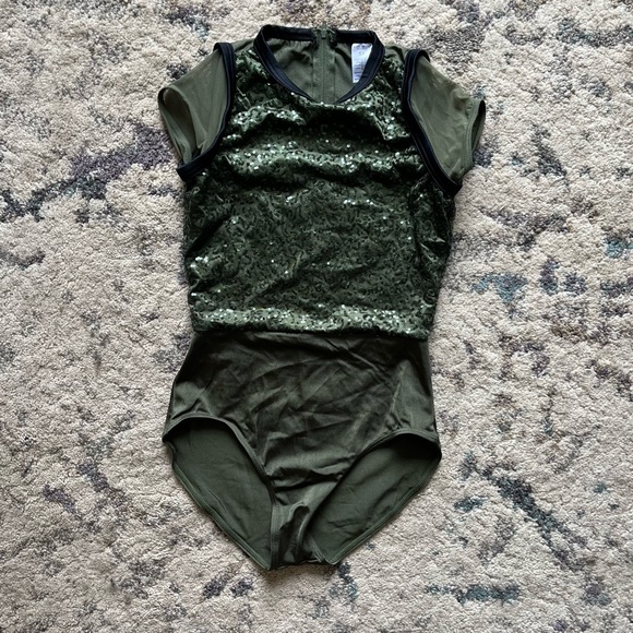 Weissman Green Sequin Bodysuit - Picture 3 of 5